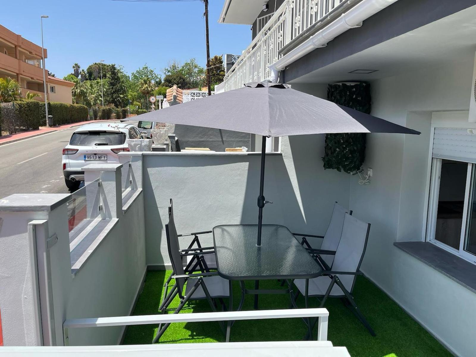 Villa Amir Fuengirola Kültér fotó